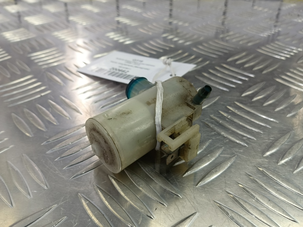 насос омывателя (моторчик) SUZUKI Grand Vitara 2.4 MT (169 л.с.)Grand Vitara  II рестайлинг (2008—2012) Внедорожник 3841078K11, 1550 рублей, Москва