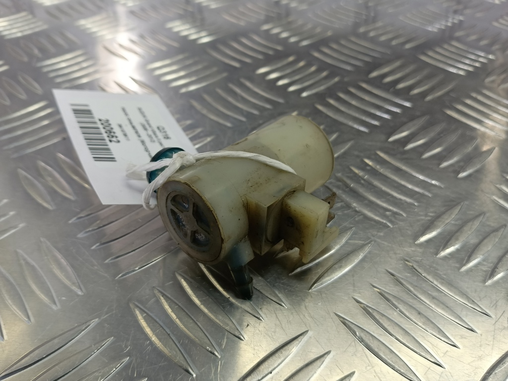 насос омывателя (моторчик) SUZUKI Grand Vitara 2.4 MT (169 л.с.)Grand Vitara  II рестайлинг (2008—2012) Внедорожник 3841078K11, 1550 рублей, Москва