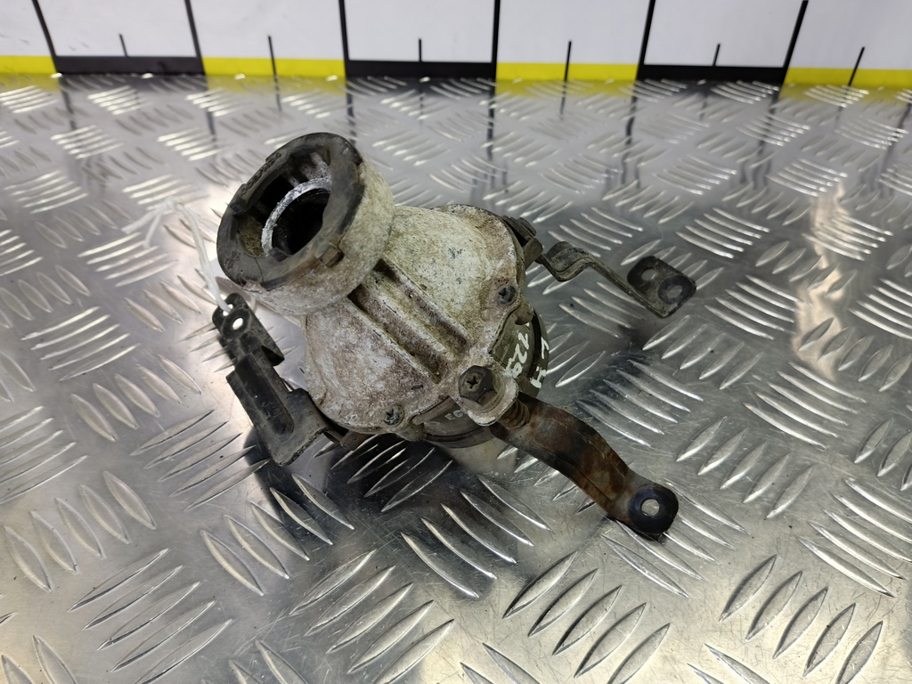 фара противотуманная Kia Ceed  922011H500, 1550 рублей, Москва