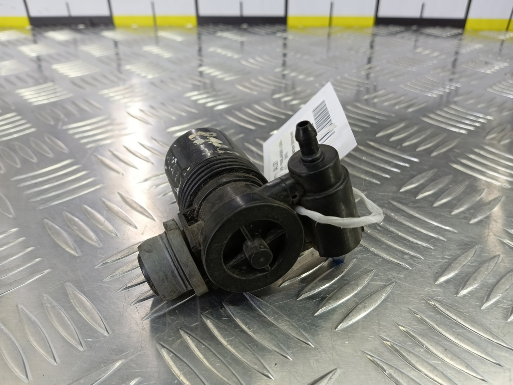 насос омывателя (моторчик) LAND ROVER FREELANDER  LR002306, 630 рублей, Москва