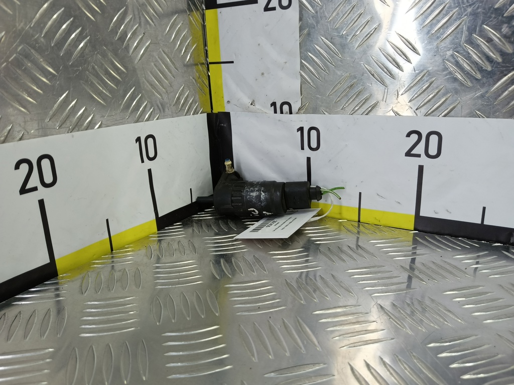 насос омывателя (моторчик) Volkswagen Transporter  1K6955651, 630 рублей, Москва