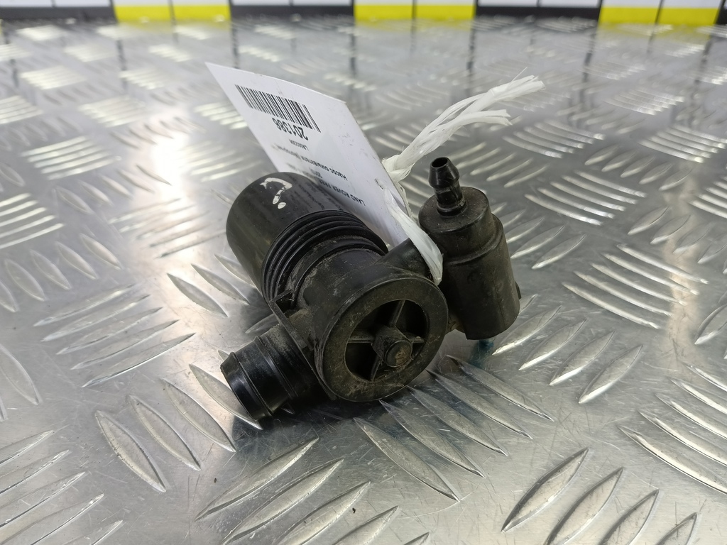 насос омывателя (моторчик) LAND ROVER FREELANDER  LR002306, 630 рублей, Москва