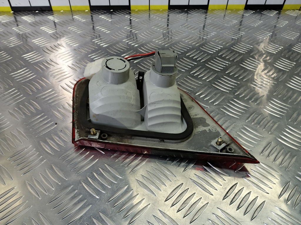 фонарь  (фара) MITSUBISHI CARISMA  MR485475, 1550 рублей, Москва