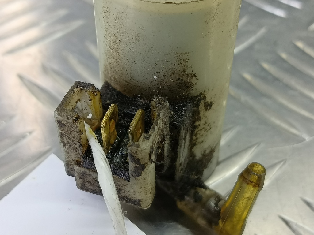 насос омывателя (моторчик) HONDA CR-V  38512-SF0-013, 1320 рублей, Москва