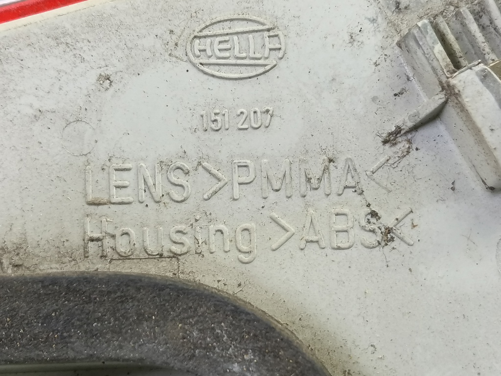 фонарь  (фара) MITSUBISHI CARISMA  MR485475, 1550 рублей, Москва