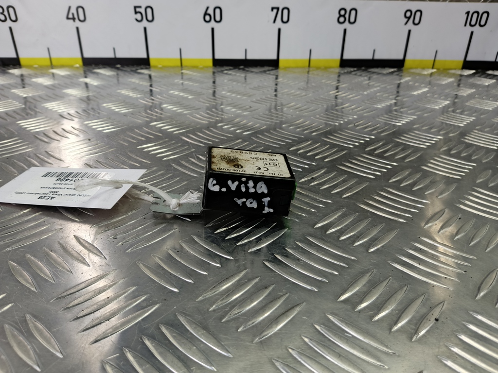 блок управления SUZUKI Grand Vitara 2.0 MT (128 л.с.)Grand Vitara  I (1997—2001) Внедорожник 37190-50J70, 630 рублей, Москва