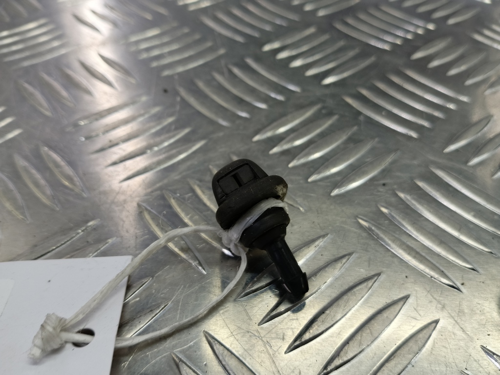 форсунка омывателя FORD Fusion 1.4 MT (80 л.с.)Fusion  I рестайлинг (2005—2012) Хетчбэк 1140535, 520 рублей, Москва