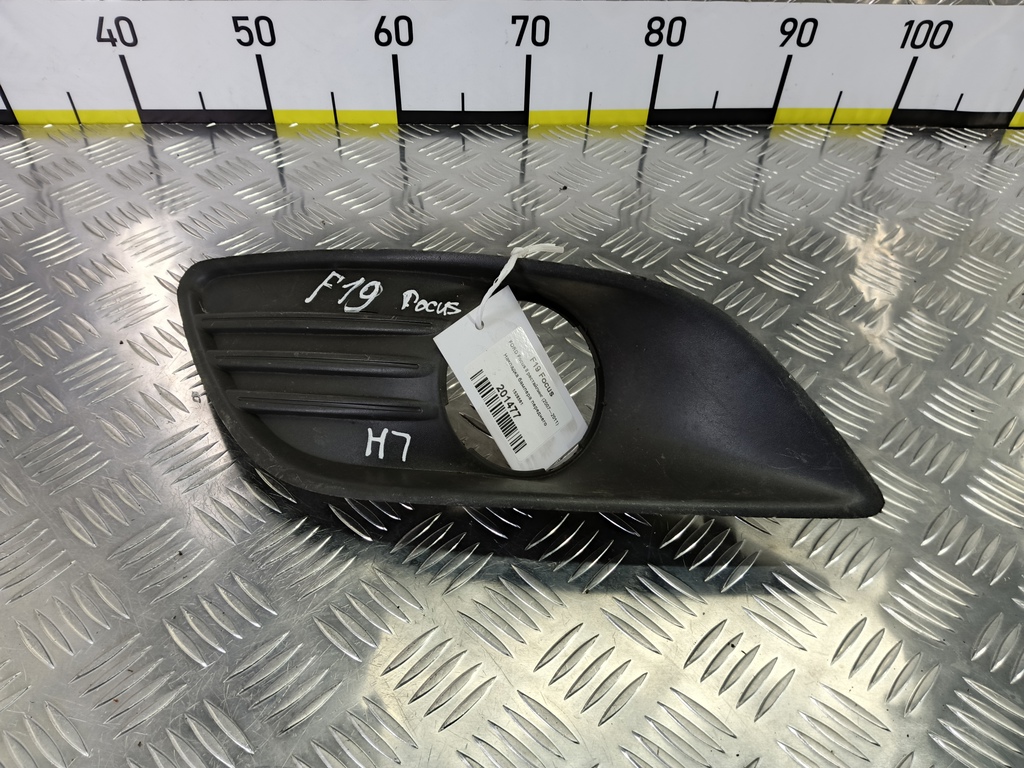 накладка бампера переднего FORD Focus Focus 1528561, 860 рублей, Москва