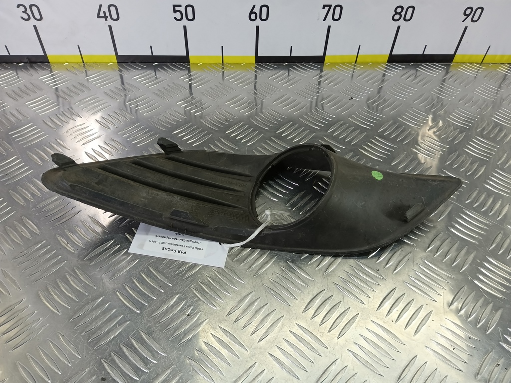 накладка бампера переднего FORD Focus Focus 1528561, 860 рублей, Москва