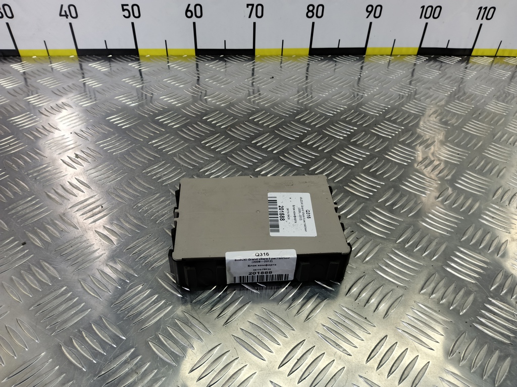 блок комфорта SUZUKI Grand Vitara 2.4 MT (169 л.с.)Grand Vitara  II рестайлинг (2008—2012) Внедорожник 36770-76K20, 1780 рублей, Москва