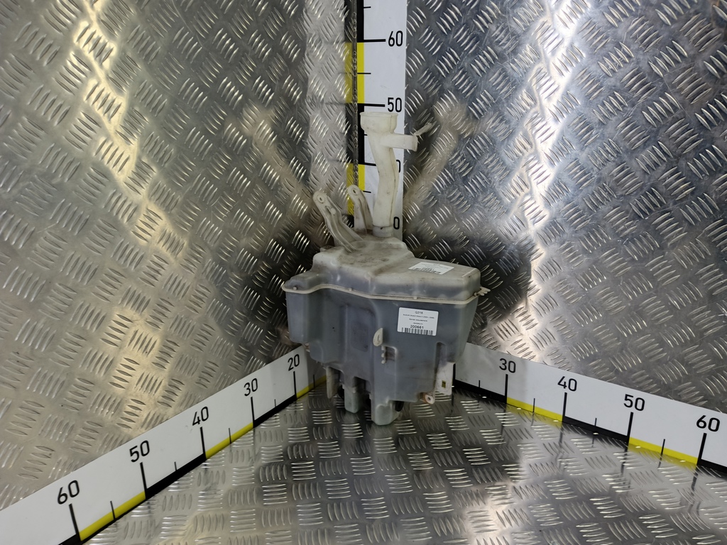 бачок омывателя SUZUKI Grand Vitara 2.4 MT (169 л.с.)Grand Vitara  II рестайлинг (2008—2012) Внедорожник 3845065J10, 3510 рублей, Москва