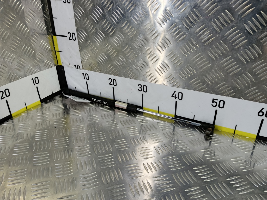 амортизатор крышки багажника SUZUKI Grand Vitara 2.4 MT (169 л.с.)Grand Vitara  II рестайлинг (2008—2012) Внедорожник 81800-78810, 1210 рублей, Москва