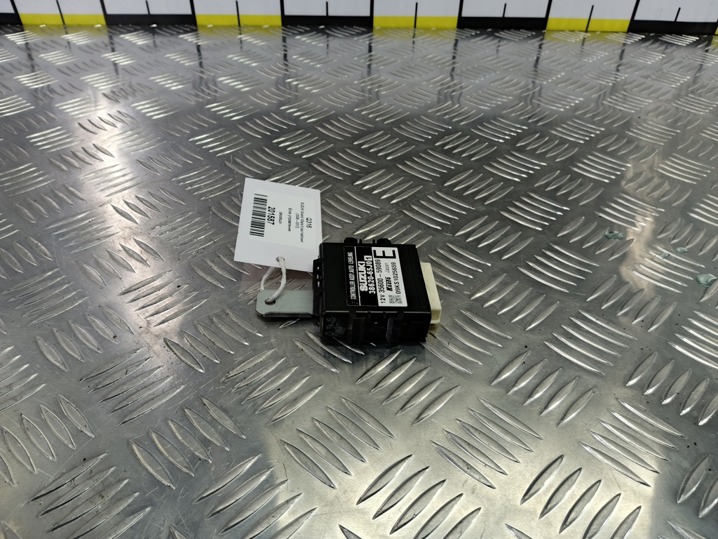 блок управления SUZUKI Grand Vitara 2.4 MT (169 л.с.)Grand Vitara  II рестайлинг (2008—2012) Внедорожник 38620-65J01, 630 рублей, Москва