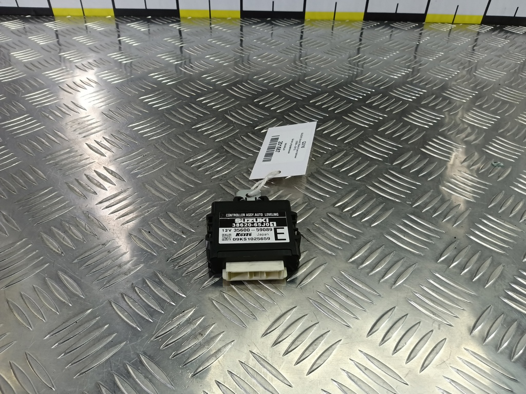 блок управления SUZUKI Grand Vitara 2.4 MT (169 л.с.)Grand Vitara  II рестайлинг (2008—2012) Внедорожник 38620-65J01, 630 рублей, Москва