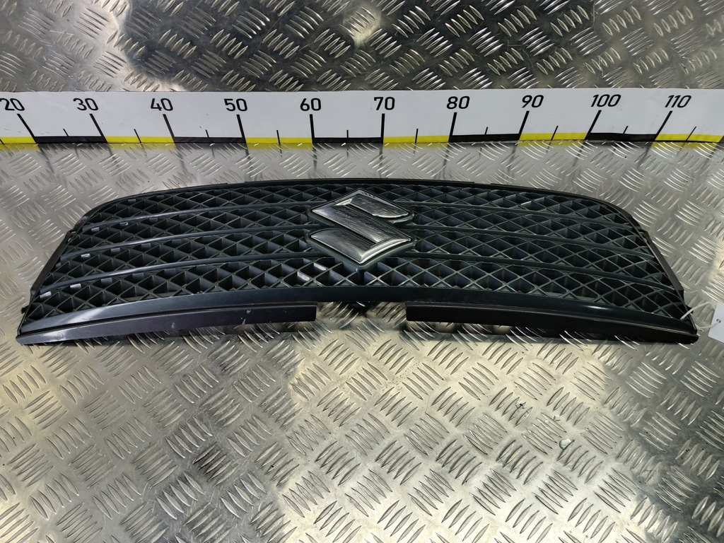 решетка радиатора SUZUKI Grand Vitara 2.4 MT (169 л.с.)Grand Vitara  II рестайлинг (2008—2012) Внедорожник 71741-77K00-38B, 5000 рублей, Москва