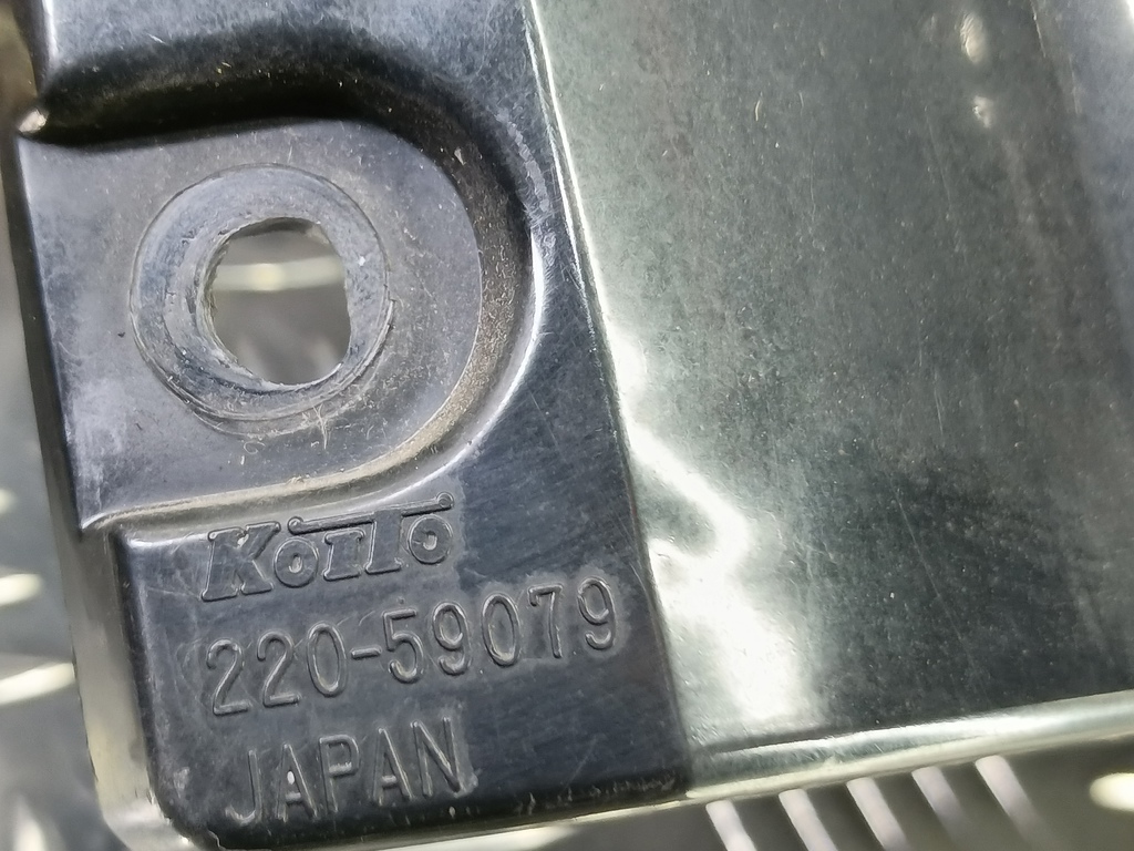 фонарь  (фара) SUZUKI Grand Vitara 2.4 MT (169 л.с.)Grand Vitara  II рестайлинг (2008—2012) Внедорожник 3565065J11, 5920 рублей, Москва