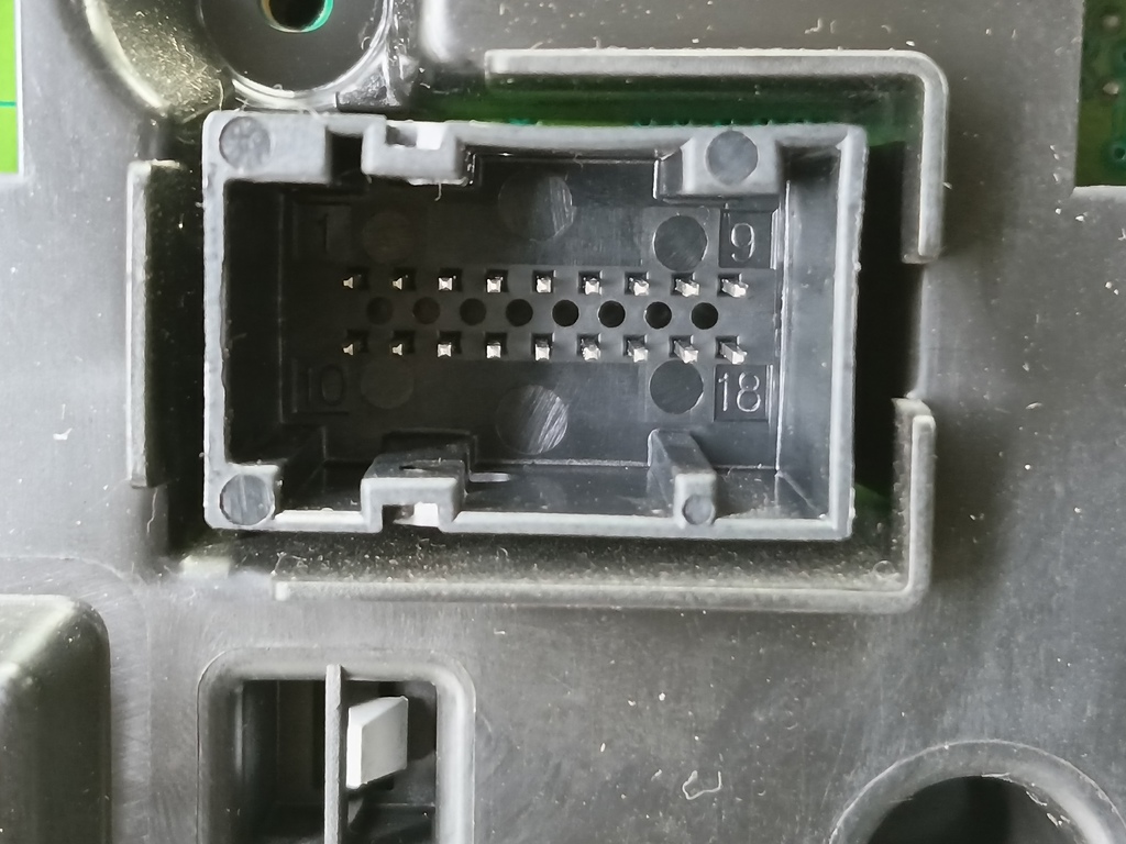 панель приборов SUZUKI Grand Vitara 2.4 MT (169 л.с.)Grand Vitara  II рестайлинг (2008—2012) Внедорожник 3410179KH1, 1780 рублей, Москва