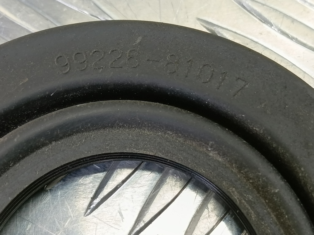 крышка фары SUZUKI Grand Vitara 2.4 MT (169 л.с.)Grand Vitara  II рестайлинг (2008—2012) Внедорожник 3517976F10, 750 рублей, Москва