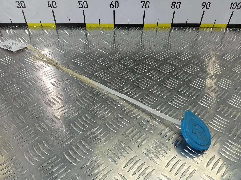 крышка бачка омывателя SUZUKI Grand Vitara 2.4 MT (169 л.с.)Grand Vitara  II рестайлинг (2008—2012) Внедорожник 3845265J00, 520 рублей, Москва