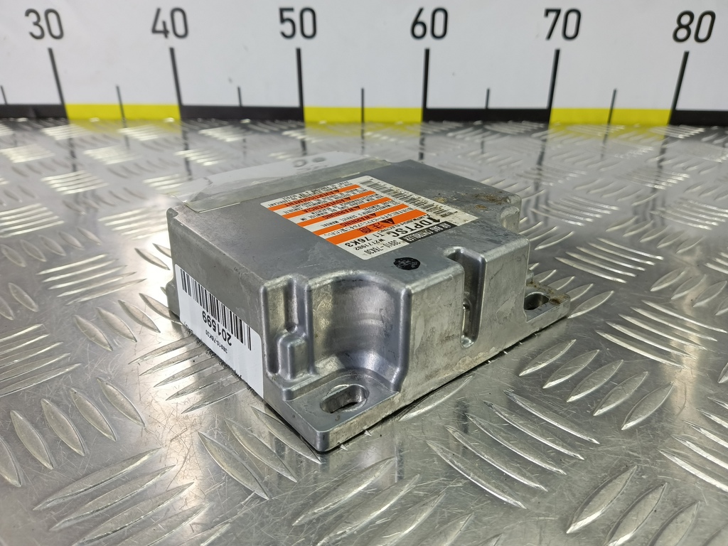 блок управления srs (air bag) SUZUKI Grand Vitara 2.4 MT (169 л.с.)Grand Vitara  II рестайлинг (2008—2012) Внедорожник 3891076K30, 1780 рублей, Москва