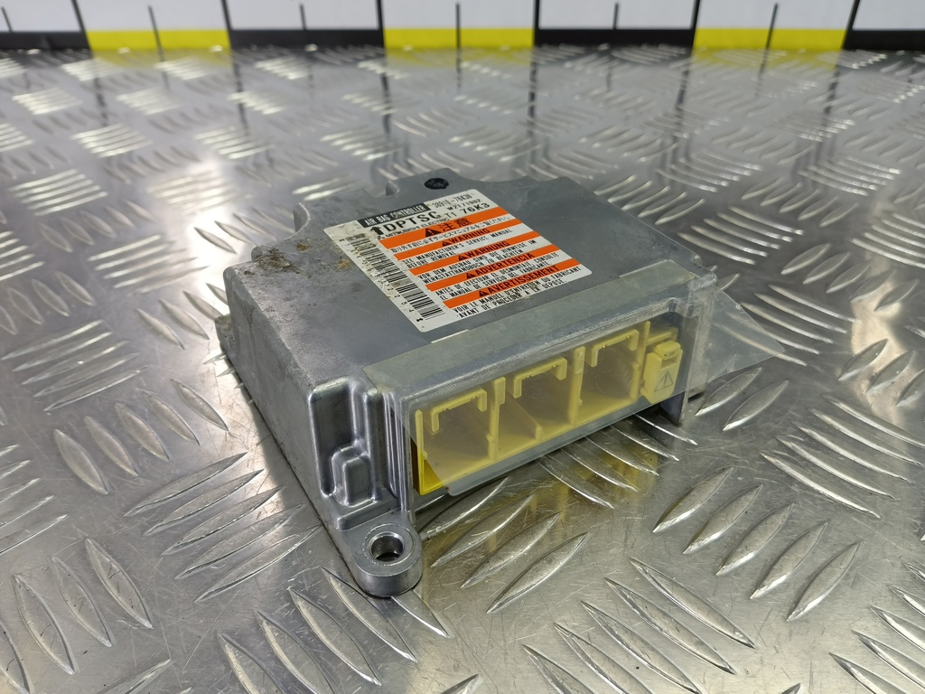 блок управления srs (air bag) SUZUKI Grand Vitara 2.4 MT (169 л.с.)Grand Vitara  II рестайлинг (2008—2012) Внедорожник 3891076K30, 1780 рублей, Москва