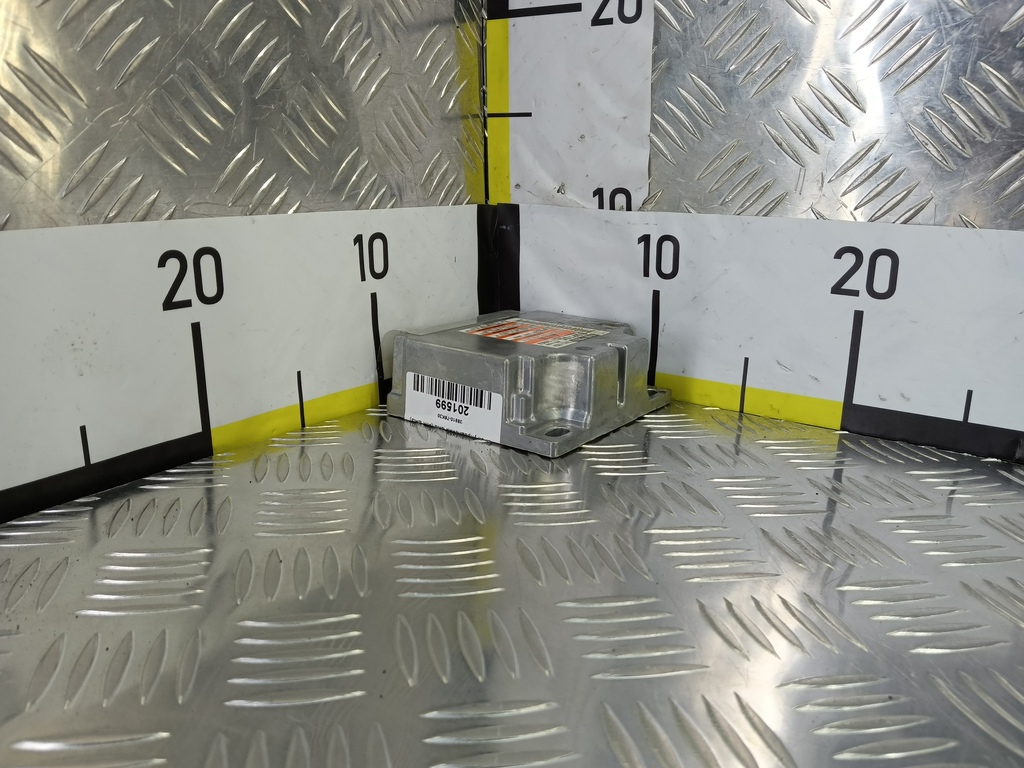 блок управления srs (air bag) SUZUKI Grand Vitara 2.4 MT (169 л.с.)Grand Vitara  II рестайлинг (2008—2012) Внедорожник 3891076K30, 1780 рублей, Москва