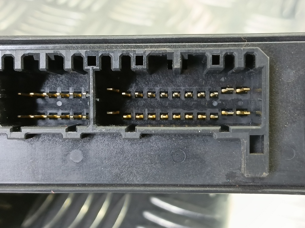 блок управления двигателем MITSUBISHI LANCER  1860A318, 5230 рублей, Москва