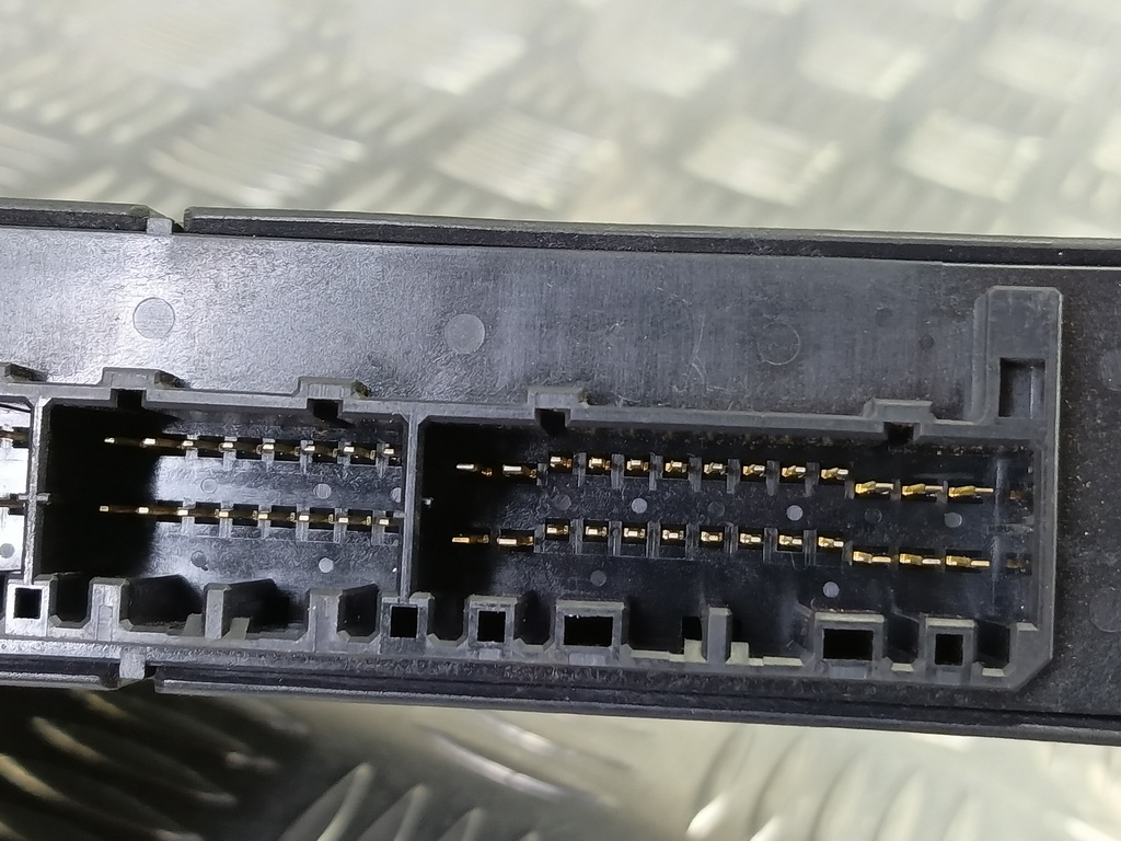 блок управления двигателем MITSUBISHI LANCER  1860A318, 5230 рублей, Москва