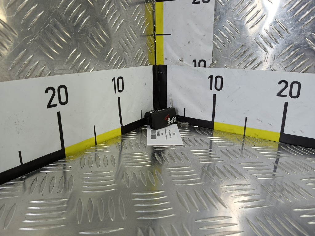 кнопка аварийной сигнализации FORD Transit  1222988, 520 рублей, Москва