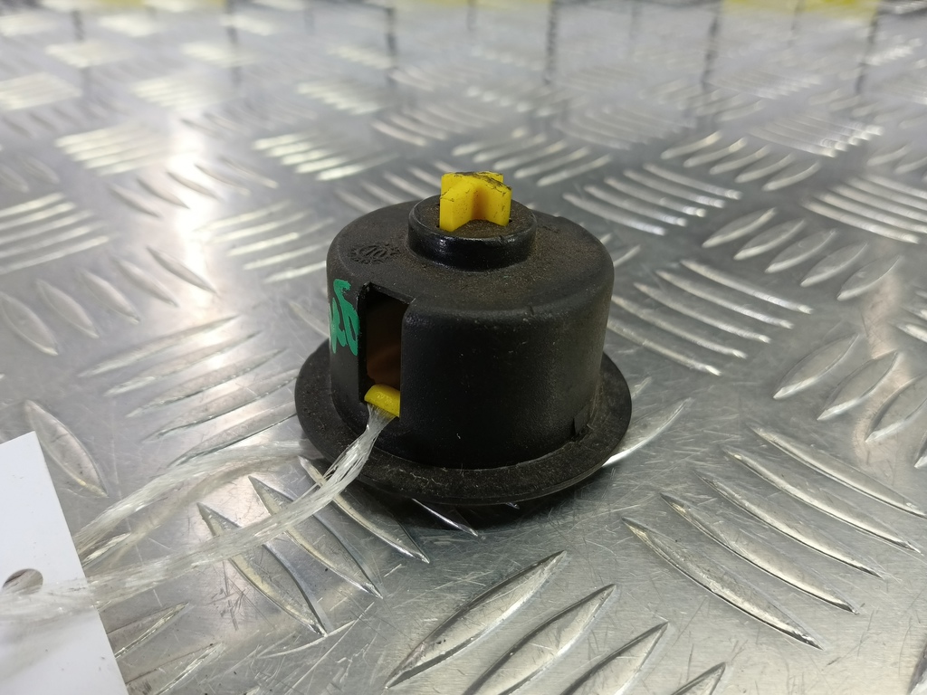 кнопка открывания багажника FORD Tourneo Connect  4552655, 980 рублей, Москва