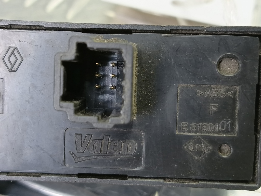 кнопка аварийной сигнализации Renault Master  252100991R, 860 рублей, Москва