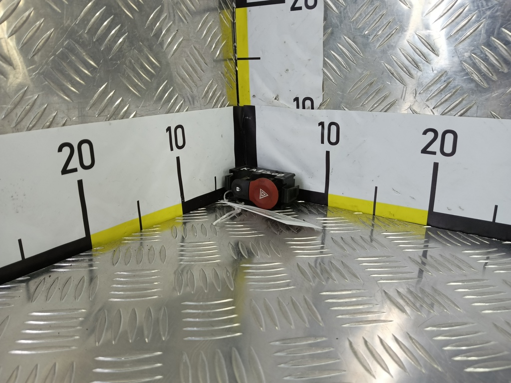 кнопка аварийной сигнализации Renault Kangoo  252105246R, 630 рублей, Москва