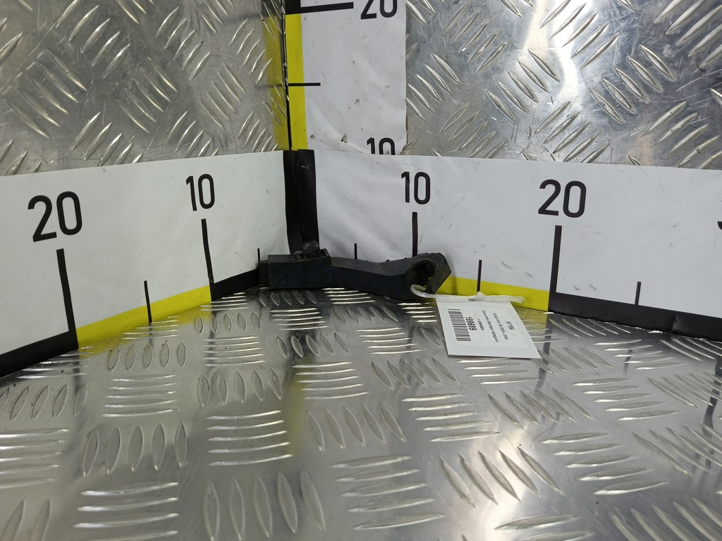 кронштейн бампера HONDA Civic 1.8 MT (140 л.с.)Civic  VIII (2005—2009) Хетчбэк 71193SMGE00, 2010 рублей, Москва