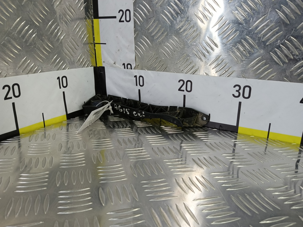 кронштейн бампера Kia Ceed  865131H000, 750 рублей, Москва