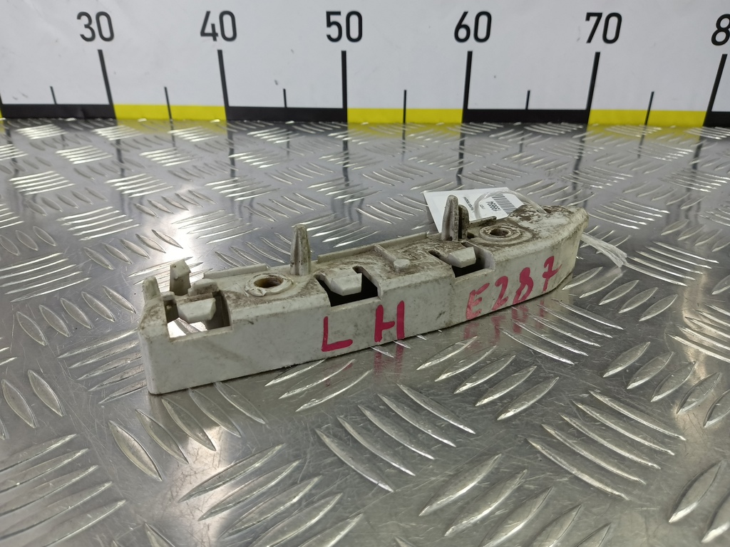 кронштейн бампера FORD Focus  1718731, 980 рублей, Москва