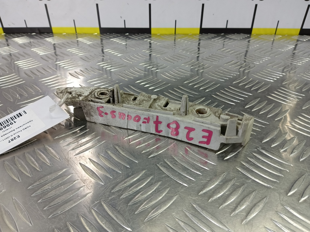 кронштейн бампера FORD Focus  1718731, 980 рублей, Москва