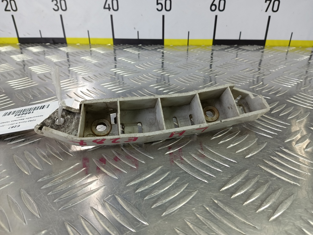 кронштейн бампера FORD Focus  1718731, 980 рублей, Москва