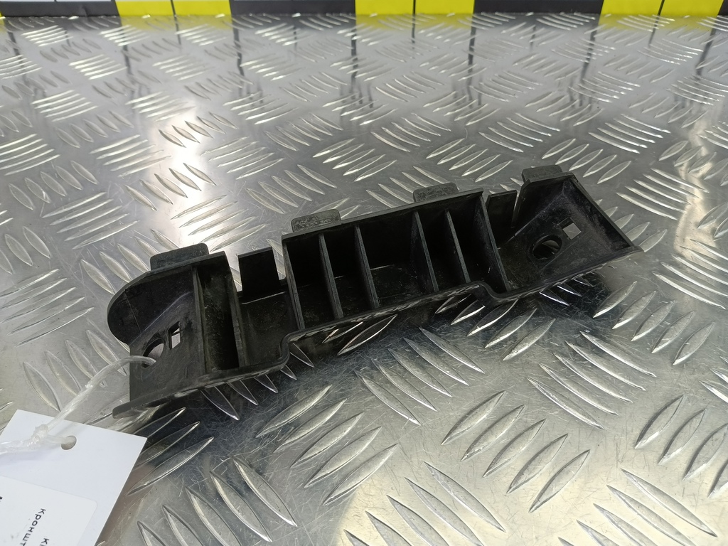 кронштейн бампера Kia Ceed  865171H000, 750 рублей, Москва