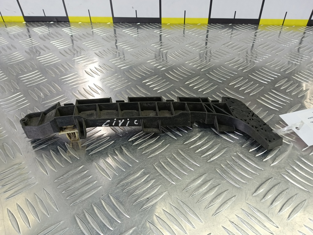 кронштейн бампера HONDA Civic 1.8 MT (140 л.с.)Civic  VIII (2005—2009) Хетчбэк 71598SMGE01, 1210 рублей, Москва