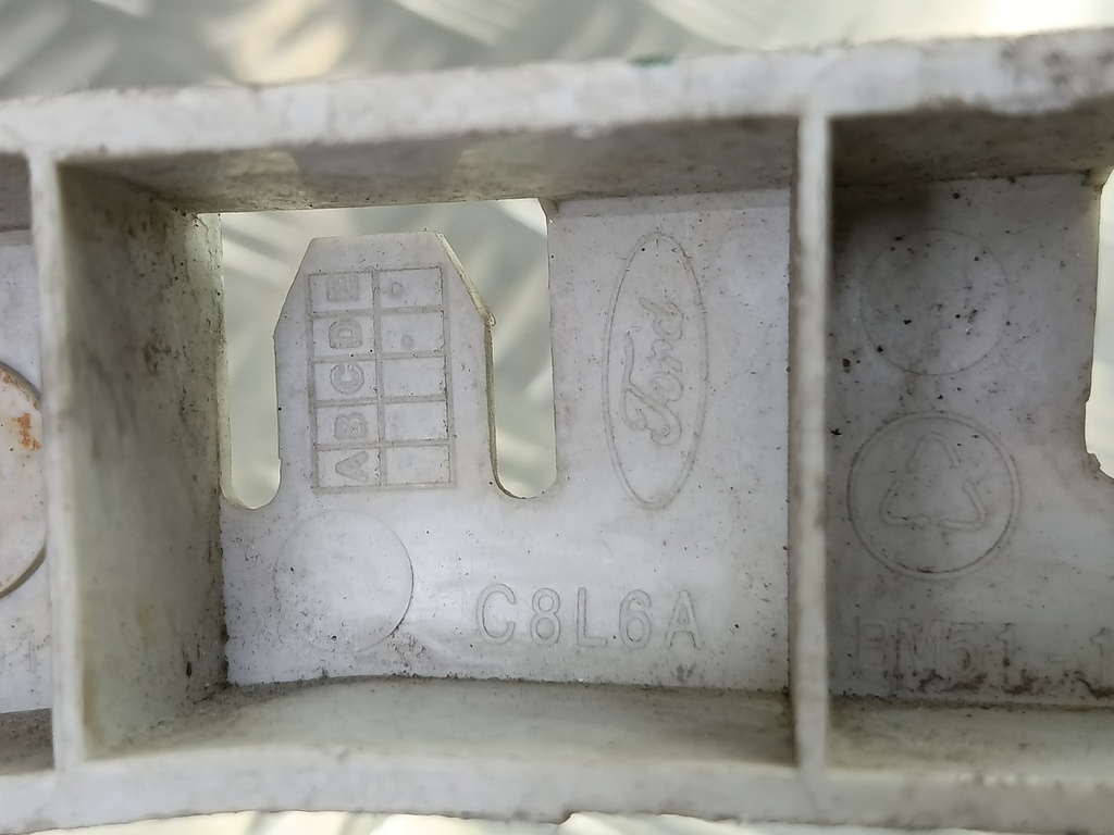 кронштейн бампера FORD Focus  1718731, 980 рублей, Москва