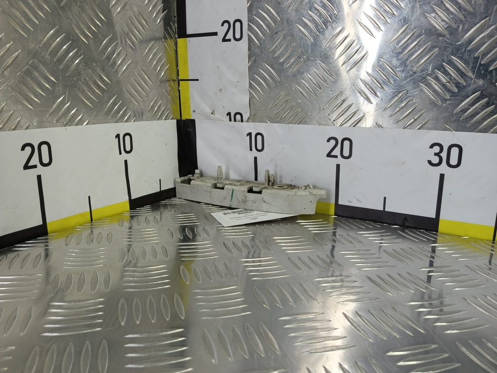 кронштейн бампера FORD Focus  1718731, 980 рублей, Москва