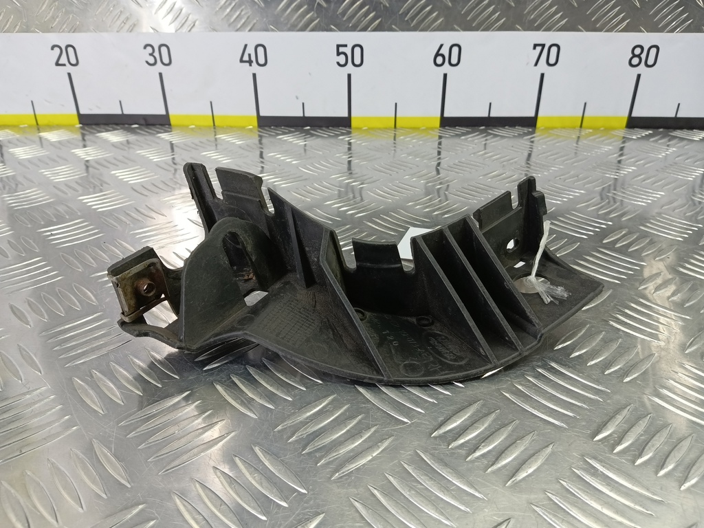 кронштейн бампера LAND ROVER FREELANDER  LR002151, 2010 рублей, Москва