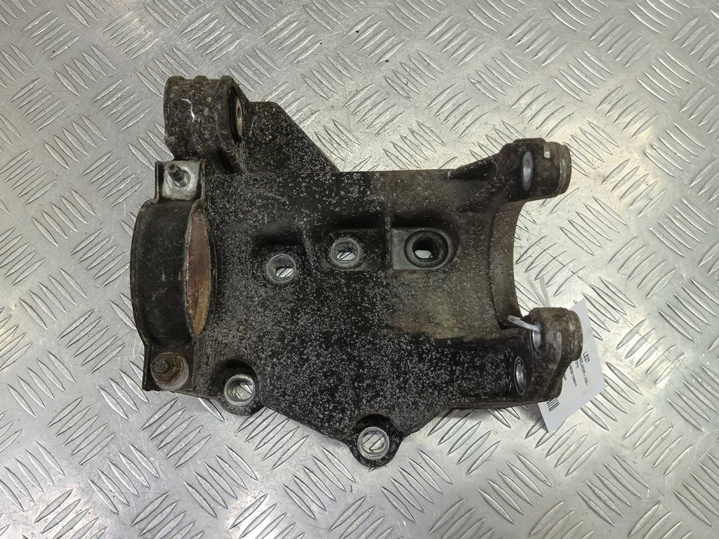 опора привода LAND ROVER FREELANDER 2.2 TD MT (150 л.с.)Freelander  II (2006—2010) Внедорожник LR003449, 11900 рублей, Москва