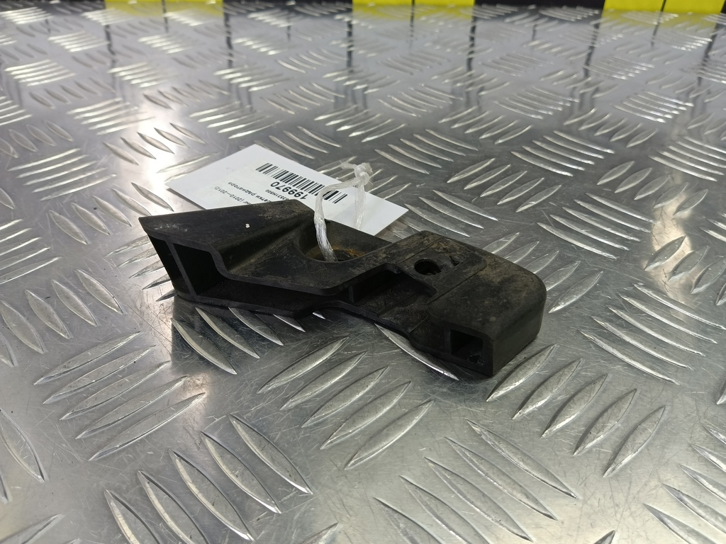 кронштейн решетки радиатора Kia Ceed  863531H500, 1210 рублей, Москва