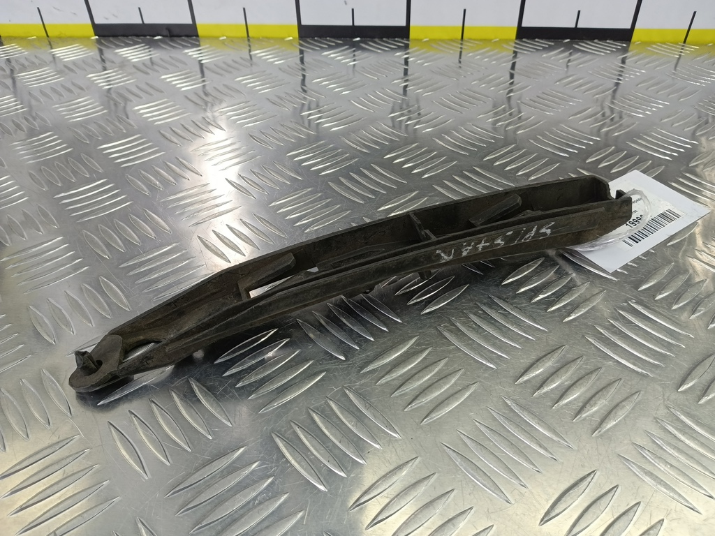 кронштейн бампера MITSUBISHI Space Star  MR913165, 1210 рублей, Москва