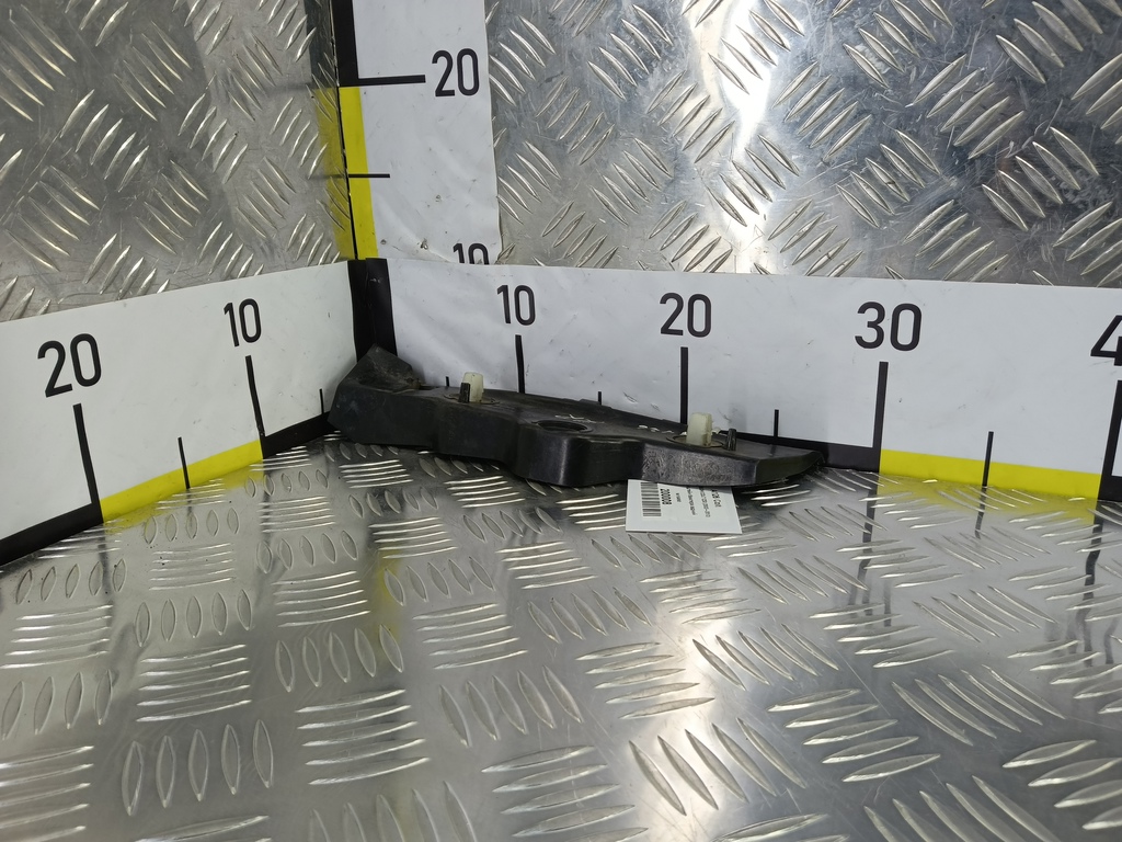 кронштейн бампера MITSUBISHI COLT  6410A692, 3160 рублей, Москва