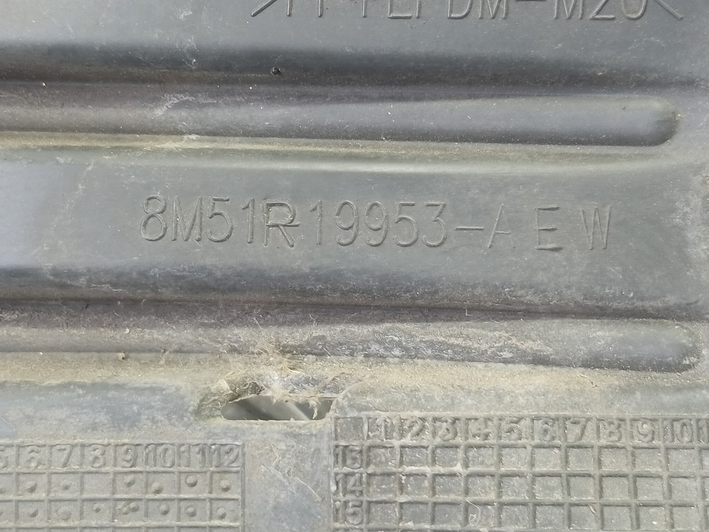 накладка бампера переднего FORD Focus Focus 1528561, 860 рублей, Москва