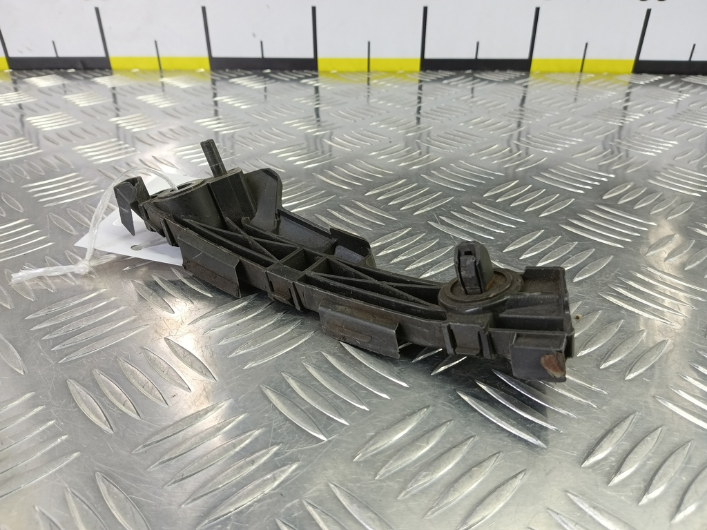 кронштейн бампера MAZDA 6  GS1D500U1, 1210 рублей, Москва