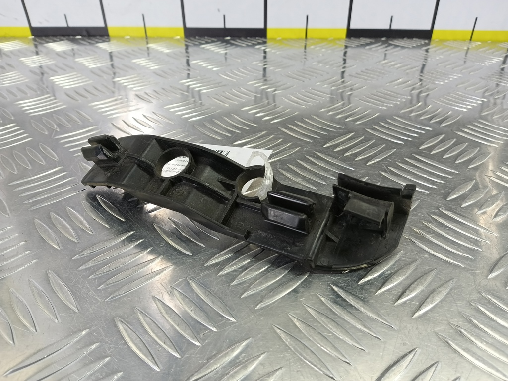 кронштейн бампера Hyundai GETZ  865921C300, 980 рублей, Москва