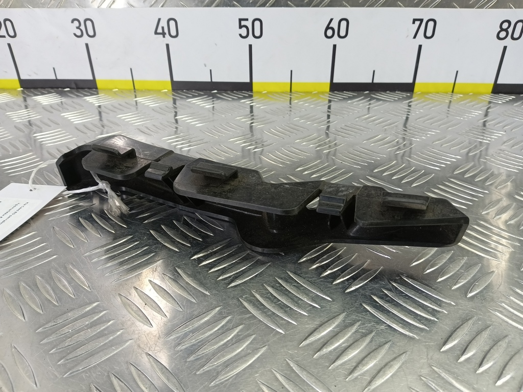 кронштейн бампера Kia Ceed  865181H500, 630 рублей, Москва